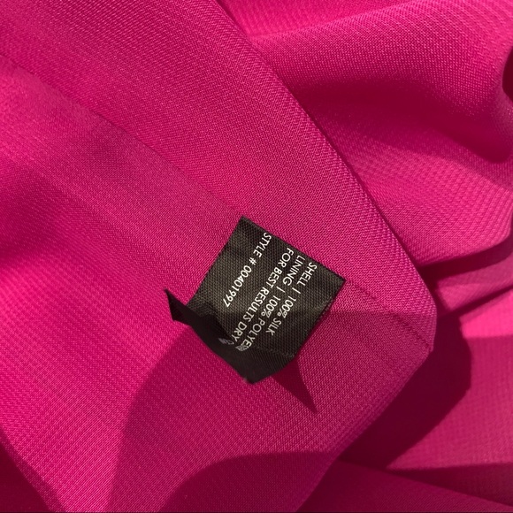 CLUB MONACO - One shoulder fuchsia pink silk top - Picture 2 of 4